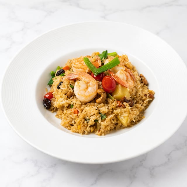 Pineapple Fried Rice (Tray).